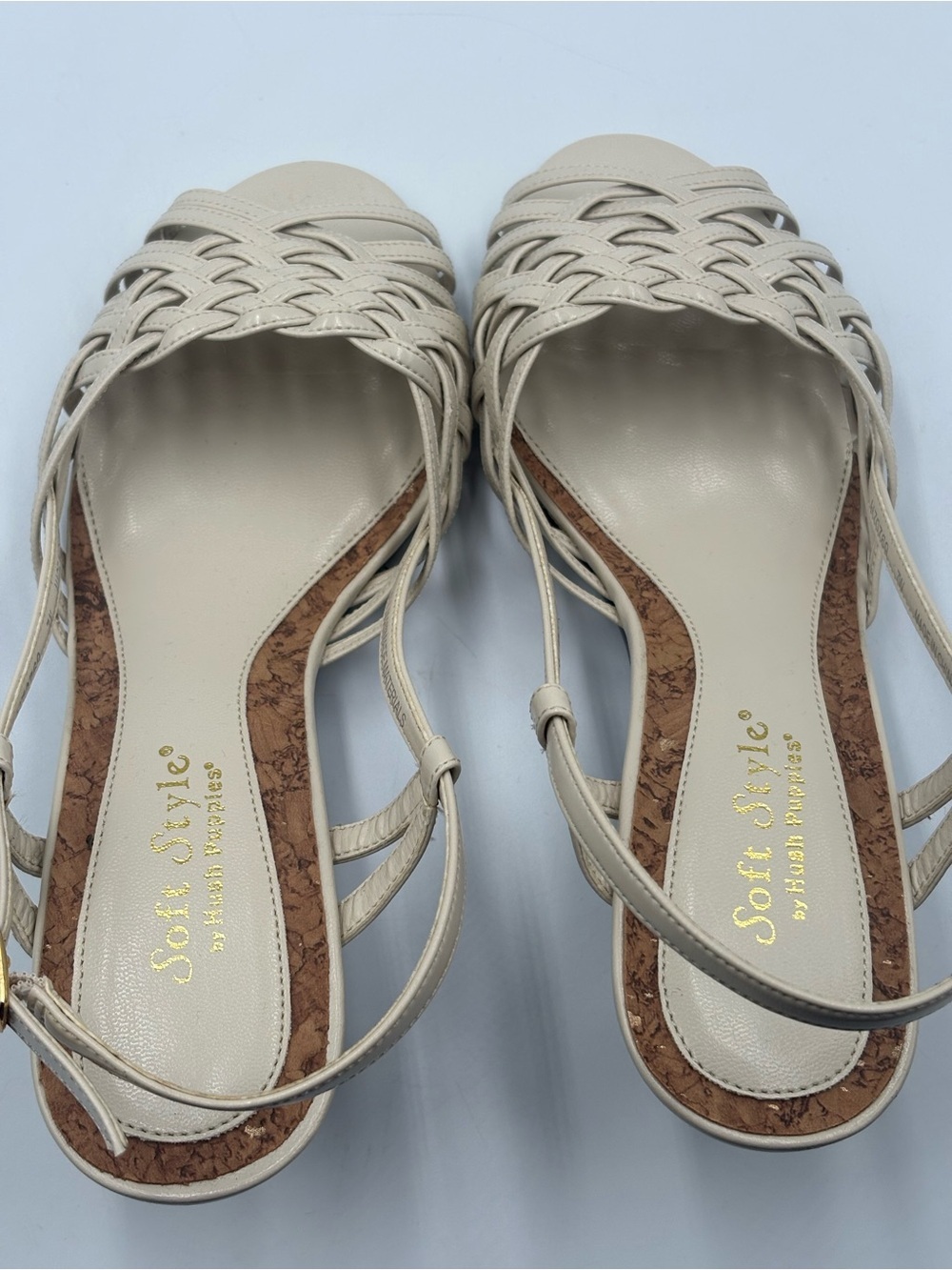 Soft Style Hush Puppies Women’s Beige Woven Slingback Heels Size 7W Wide - Picture 9 of 12